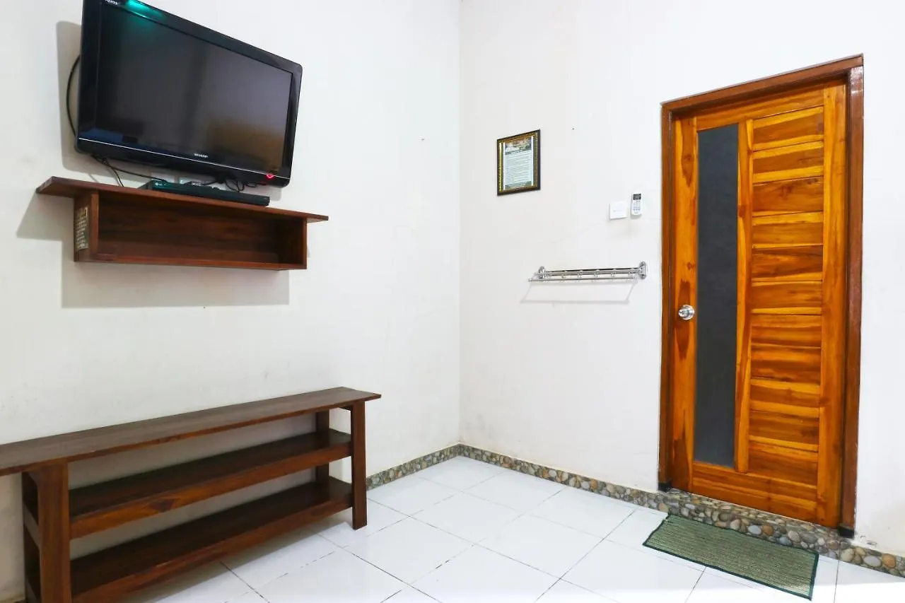 Kawali Homestay Kuta Kuta  Guest house